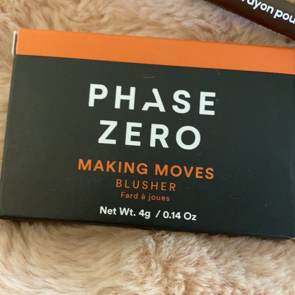 Blush and pencil set NEW sealed - Picture 2 of 6